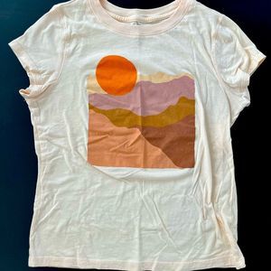 Universal Thread Graphic Tee